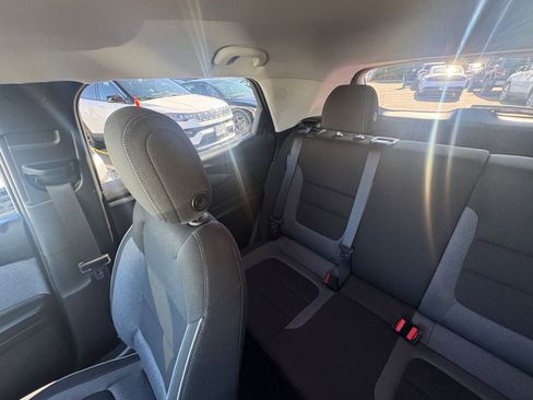 Used 2025 Chevrolet TrailBlazer LT image 38