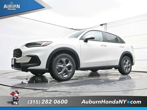 New 2026 Honda HR-V LX image 18