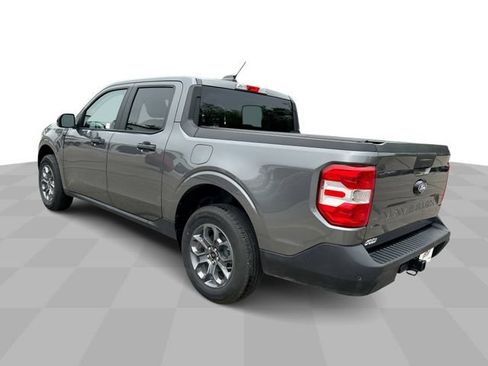 Used 2025 Ford Maverick XLT w/ Equipment Group 301A AWD/4WD image 7