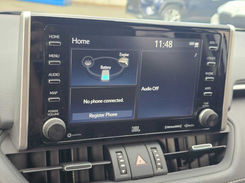 Used 2021 Toyota RAV4 XLE Premium AWD/4WD image 27