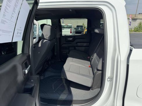 Used 2023 Chevrolet Silverado 1500 Custom AWD/4WD image 20