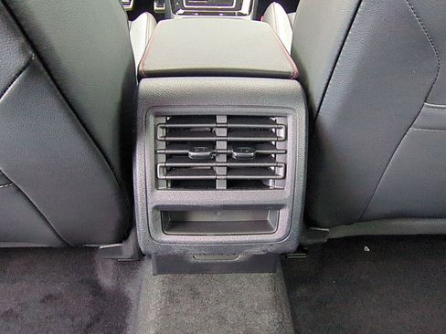 New 2026 Volkswagen GTI SE image 17