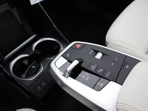 Used 2026 BMW X1 xDrive28i w/ Technology Package image 25