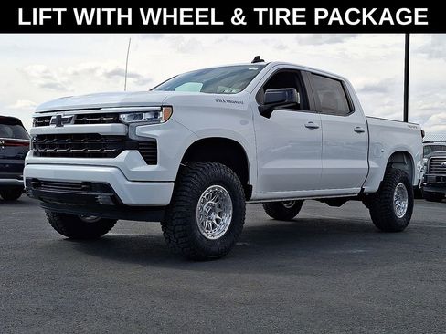 Used 2022 Chevrolet Silverado 1500 RST AWD/4WD image 3