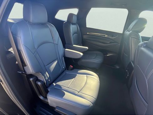 Used 2024 Buick Enclave Essence w/ Sport Touring Edition image 22