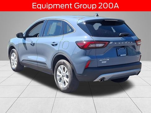 Used 2026 Ford Escape Active w/ Cold Weather Package AWD/4WD image 6