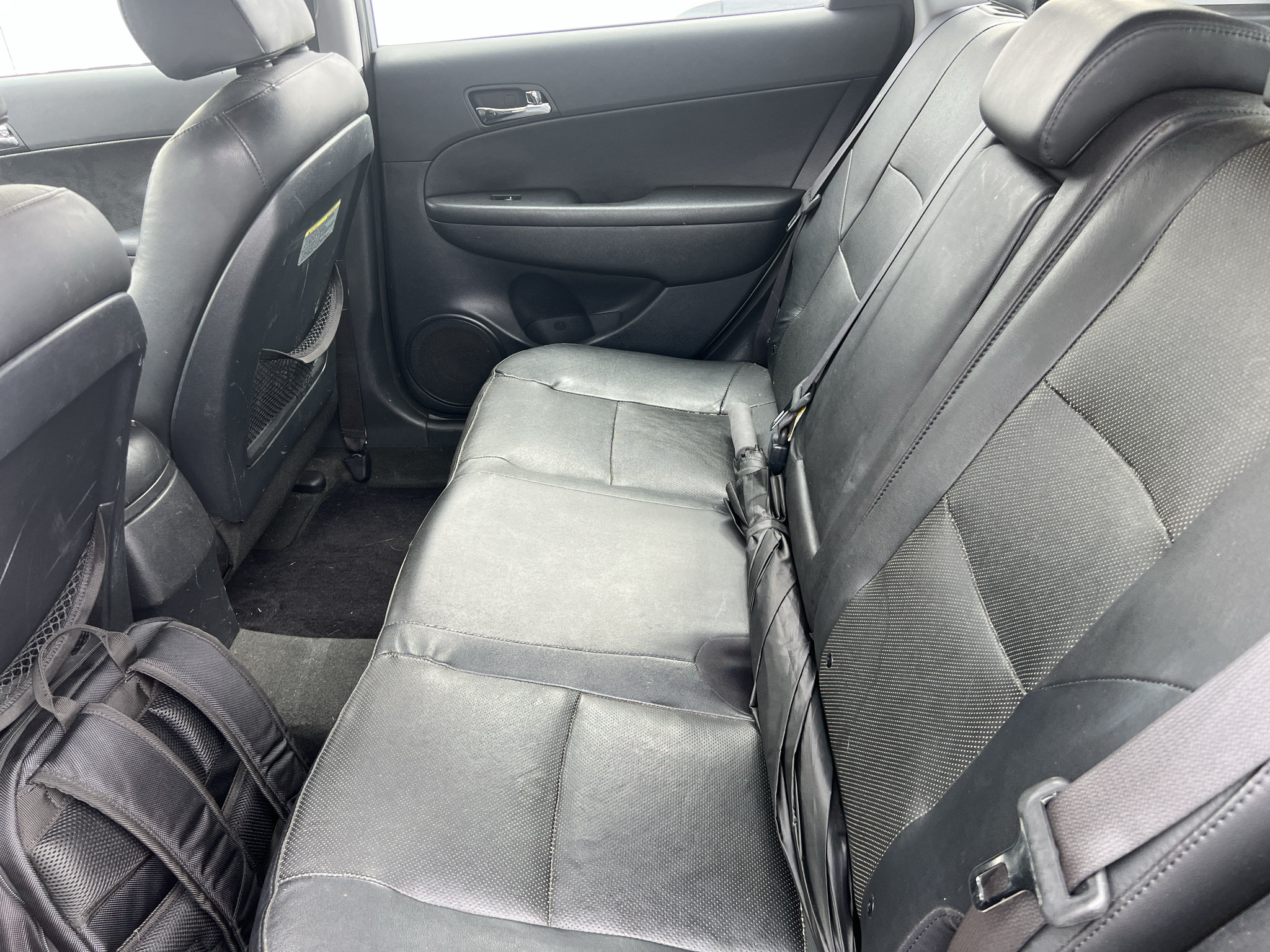 Used 2012 Hyundai Elantra FWD image 10