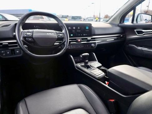 Certified 2026 Kia Sportage EX w/ EX Panorama Roof Package image 32