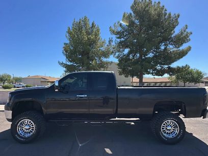 Used 2008 GMC Sierra 2500 SLT w/ Z71 Off-Road Package