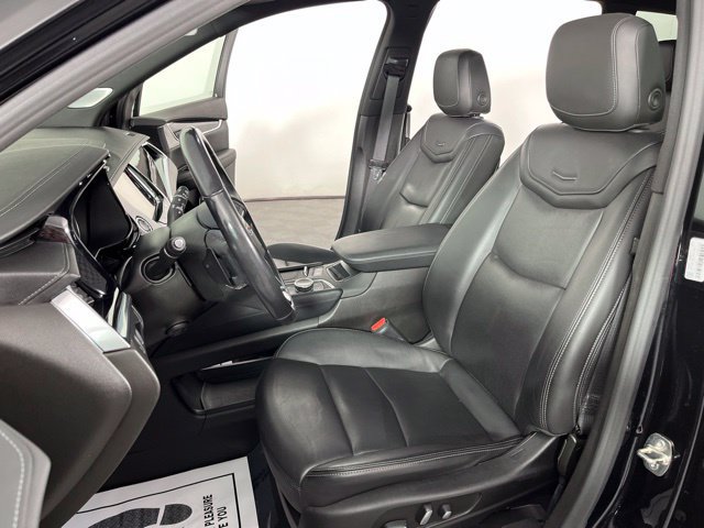 Used 2023 Cadillac XT6 Premium Luxury FWD image 20