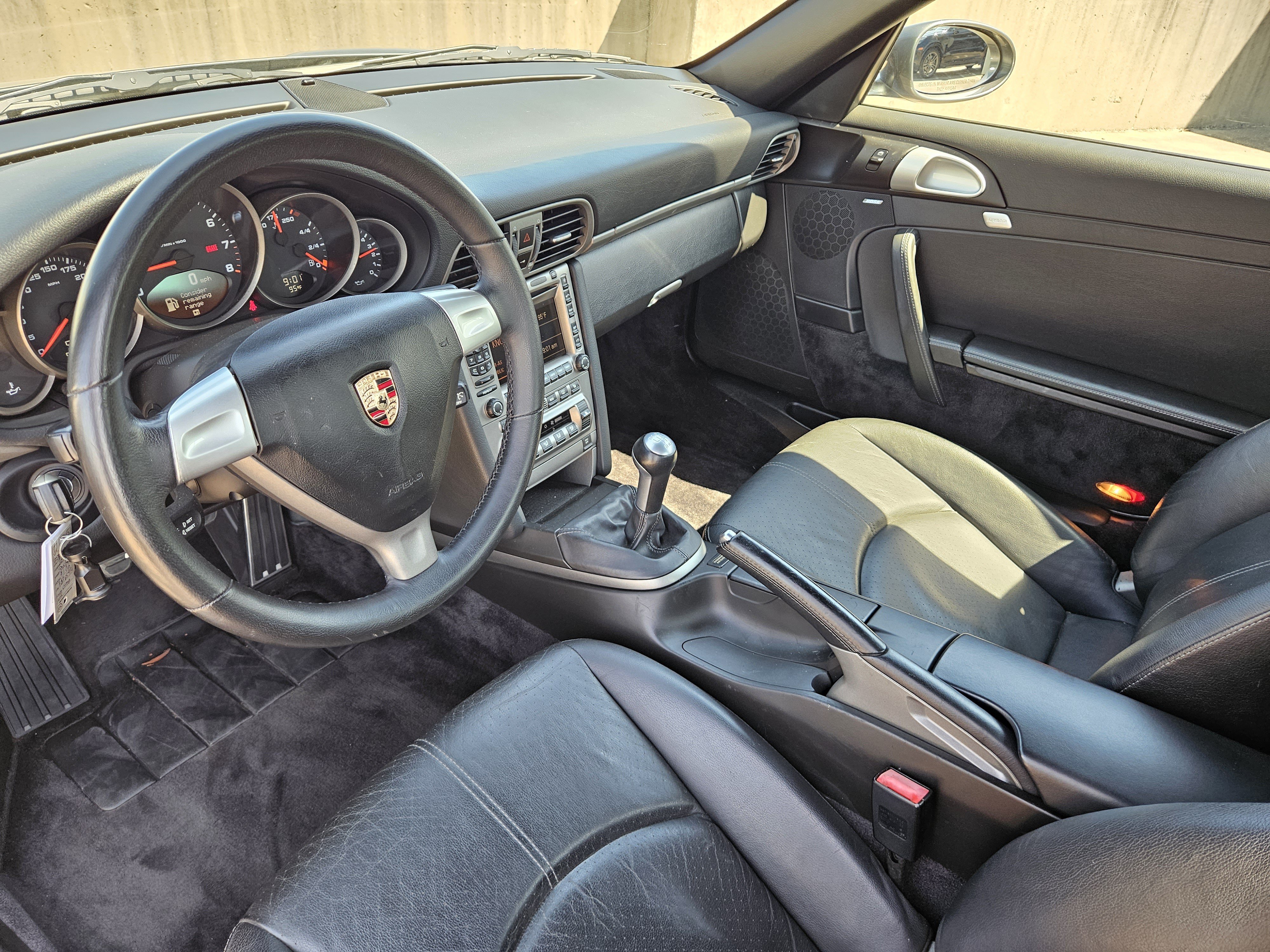 Used 2007 Porsche 911 Carrera RWD image 4