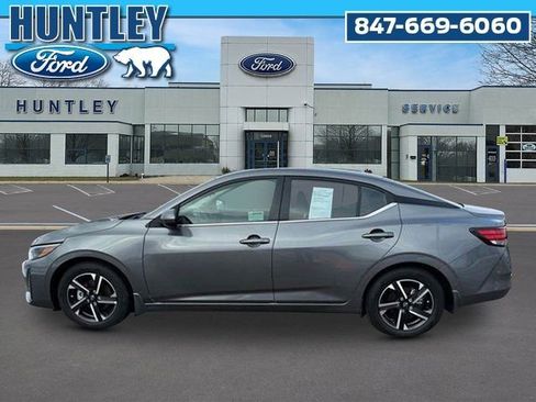 Used 2025 Nissan Sentra SV image 7