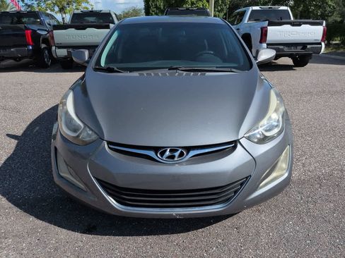 Used 2014 Hyundai Elantra SE w/ Option Group 02 FWD image 9