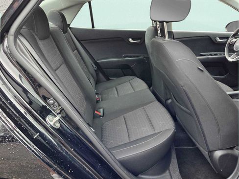Used 2023 Kia Rio LX FWD image 10