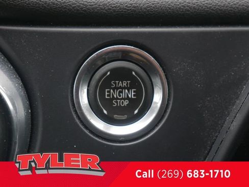 Used 2020 Chevrolet Blazer LT image 31