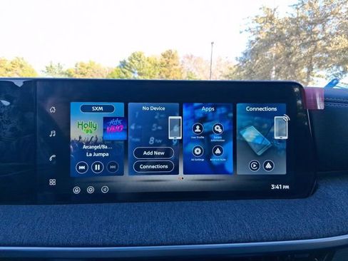 New 2026 Nissan Kicks SV image 8