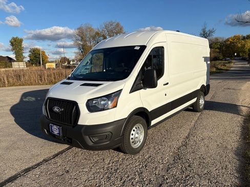 New 2026 Ford Transit 250 148 Medium Roof Extended AWD image 4