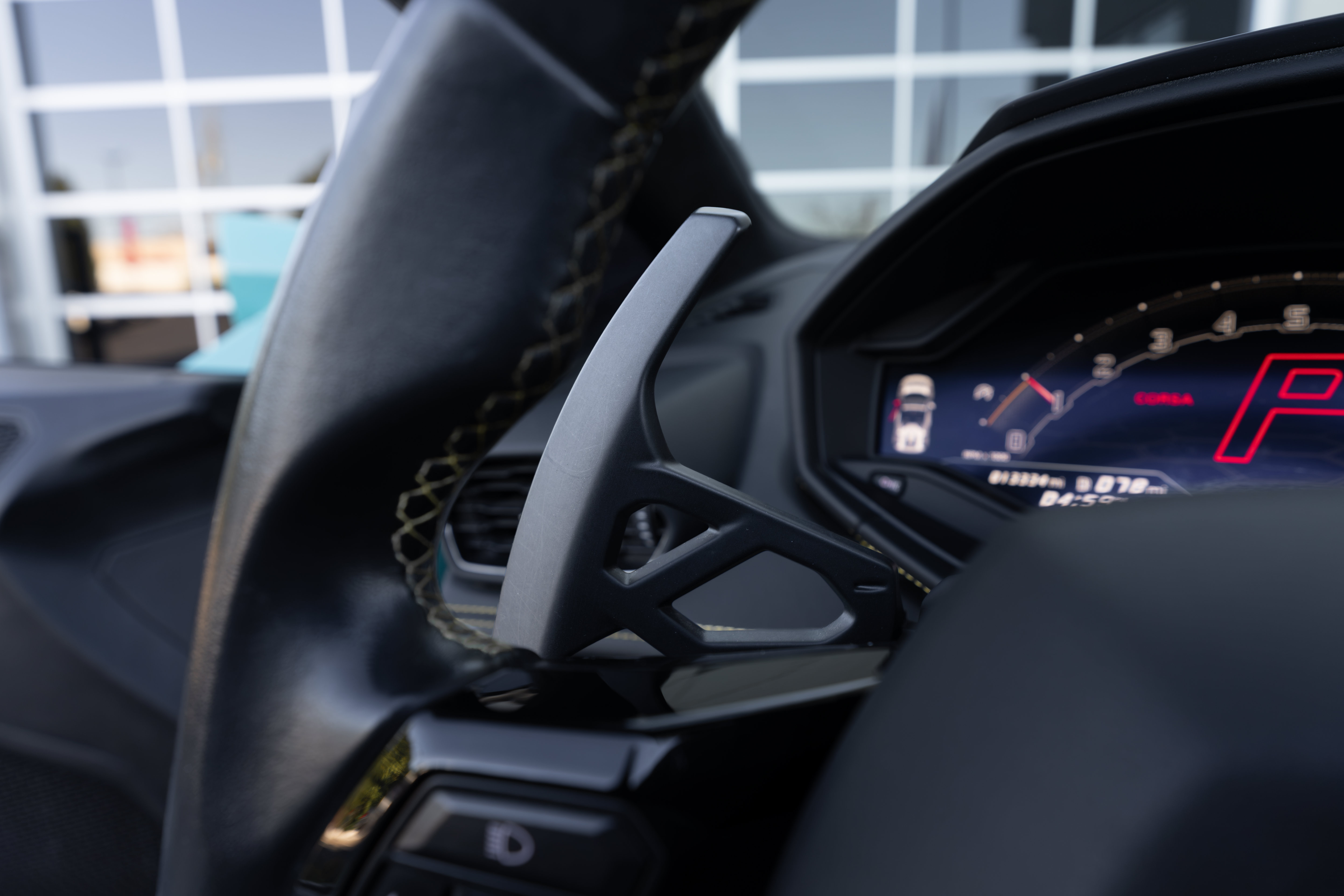 Used 2023 Lamborghini Huracan EVO RWD image 38
