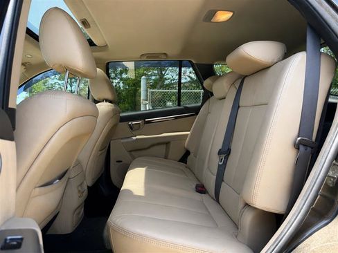 Used 2011 Hyundai Santa Fe Limited w/ Navigation Pkg 4 AWD/4WD image 14