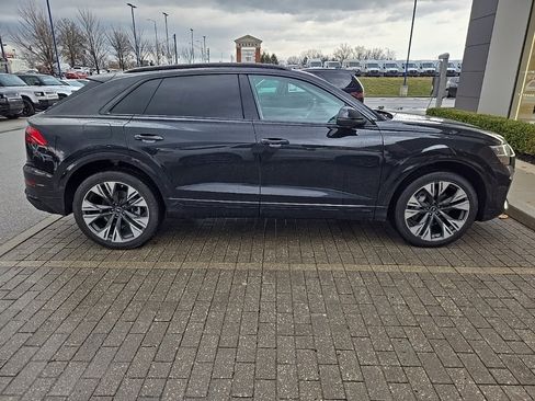 Used 2025 Audi Q8 Premium Plus image 4