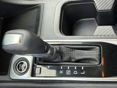 Used 2024 Nissan Sentra SV image 27