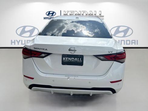 Used 2022 Nissan Sentra SV w/ All-Weather Package FWD image 5