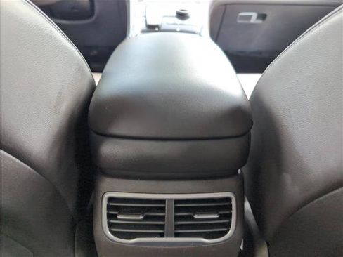 Used 2022 Hyundai Santa Fe Limited AWD/4WD image 19