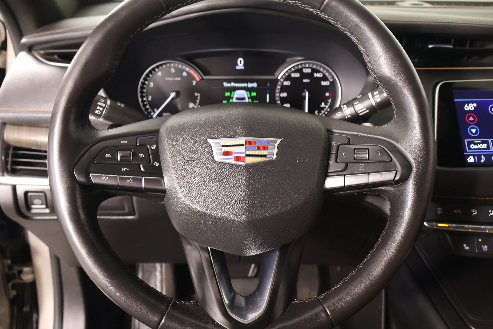 Used 2023 Cadillac XT4 Premium Luxury w/ Driver Assist Package FWD image 3