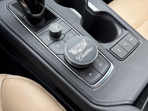 Used 2024 Cadillac XT4 Premium Luxury w/ Active Safety Package FWD image 49