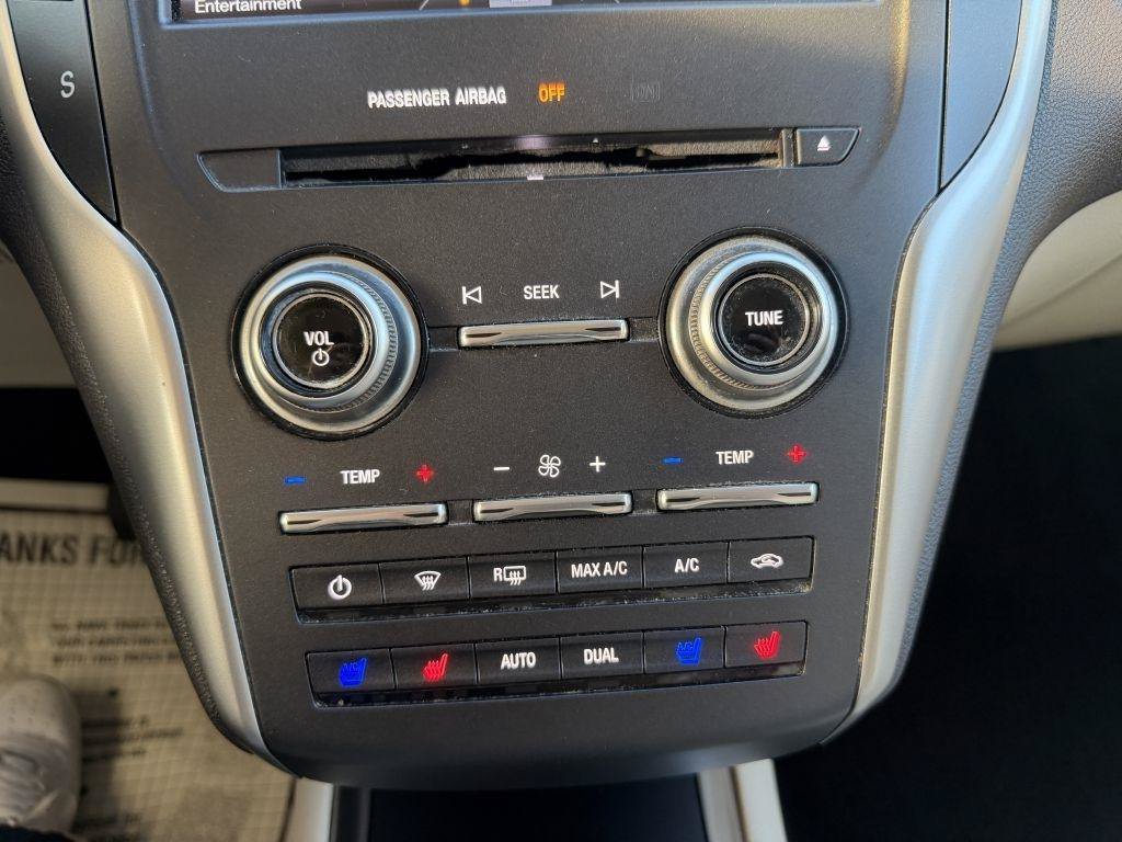 Used 2015 Lincoln MKC AWD w/ Equipment Group 102A Reserve image 17