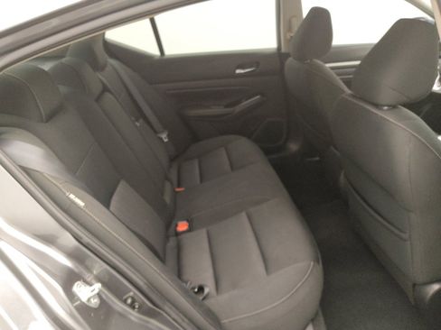 Used 2021 Nissan Altima 2.5 SV w/ SV Premium Package FWD image 19