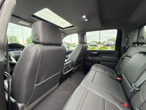 Used 2021 GMC Sierra 3500 Denali w/ Denali Ultimate Package AWD/4WD image 30