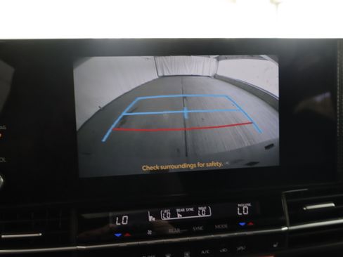 New 2026 Toyota Sienna XLE Woodland Edition AWD/4WD image 22