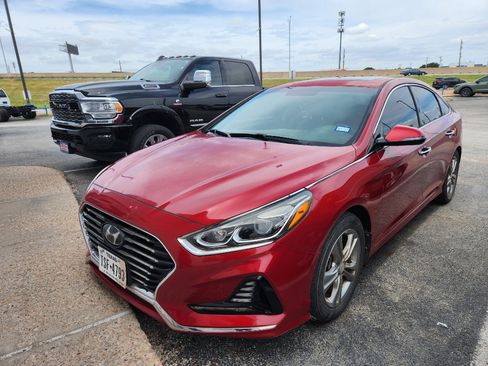 Used 2018 Hyundai Sonata Limited FWD image 4