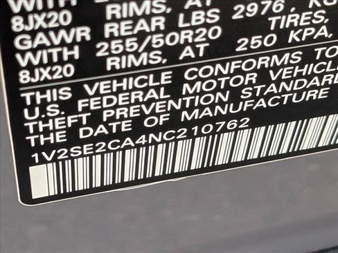 Used 2022 Volkswagen Atlas Cross Sport SEL R-Line AWD/4WD image 22