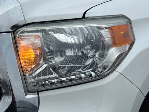 Used 2016 Toyota Tundra SR5 w/ TRD Off Road Package image 16