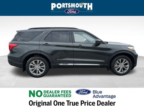 Used 2024 Ford Explorer XLT w/ Equipment Group 202A image 6