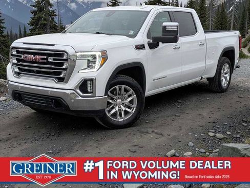 Used 2022 GMC Sierra 1500 SLT w/ SLT Premium Plus Package AWD/4WD image 1