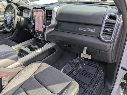 New 2026 RAM 1500 Big Horn AWD/4WD image 27