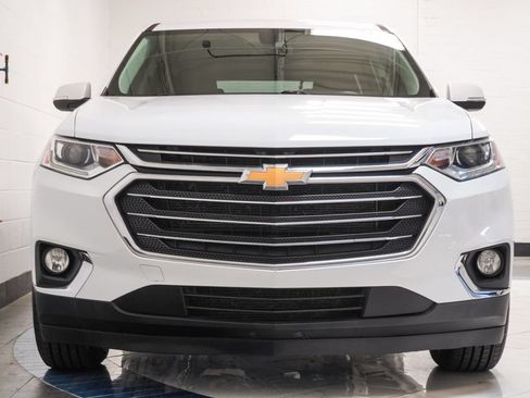 Used 2021 Chevrolet Traverse LT FWD image 36