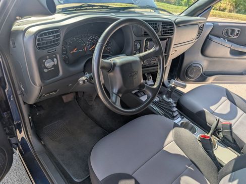 Used 2004 Chevrolet Blazer LS w/ Preferred Equipment Group image 68