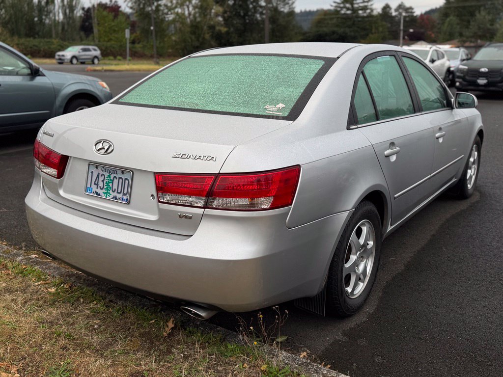 Used 2006 Hyundai Sonata GLS FWD image 2