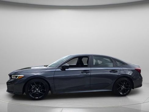 Used 2025 Honda Civic Sport image 3