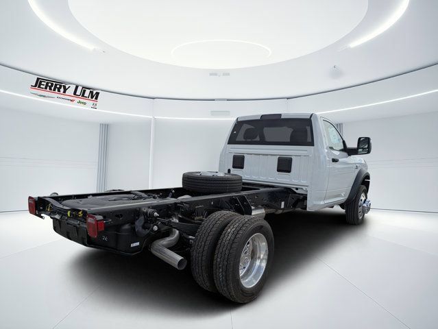 New 2026 RAM 5500 Tradesman w/ Chrome Appearance Group AWD/4WD image 3