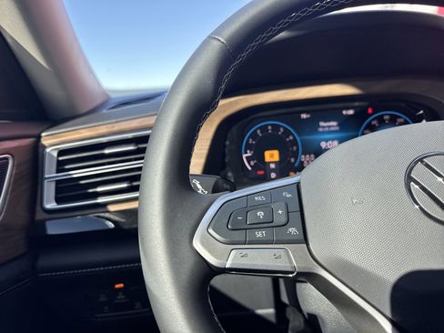 New 2026 Volkswagen Atlas SE image 27