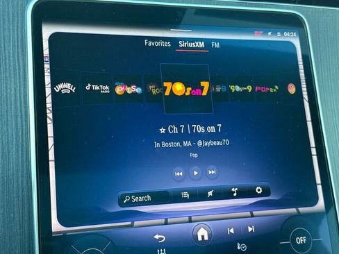 New 2026 Mercedes-Benz EQE 320 4D Sedan 4MATIC image 18