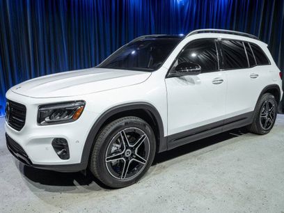 New 2026 Mercedes-Benz GLB 250
