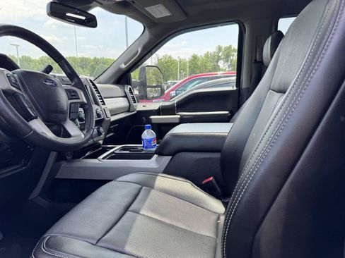 Used 2021 Ford F250 Lariat AWD/4WD image 7