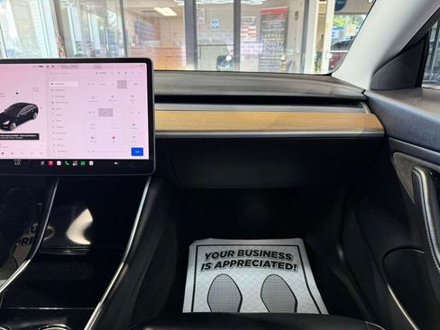 Used 2019 Tesla Model 3 Long Range AWD/4WD image 19