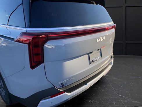 New 2026 Kia Carnival EX image 46